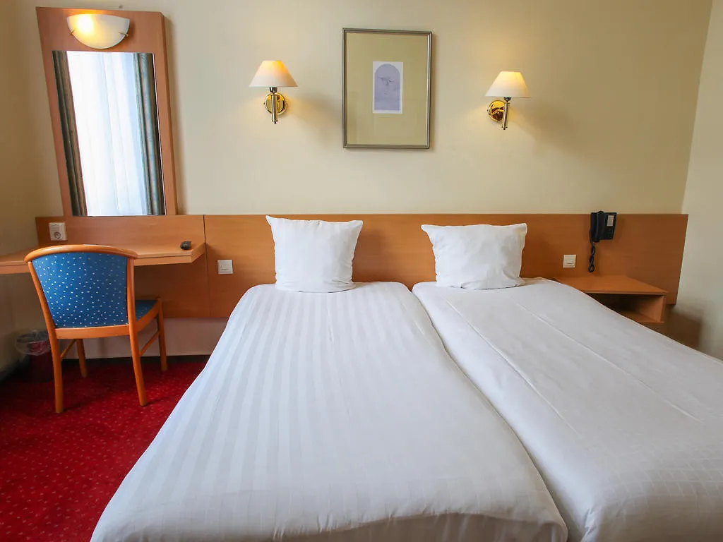 The Hoxton, Amsterdam Hotel 4*,